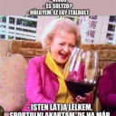 Nyugdíjas kocsmatündér 🤣