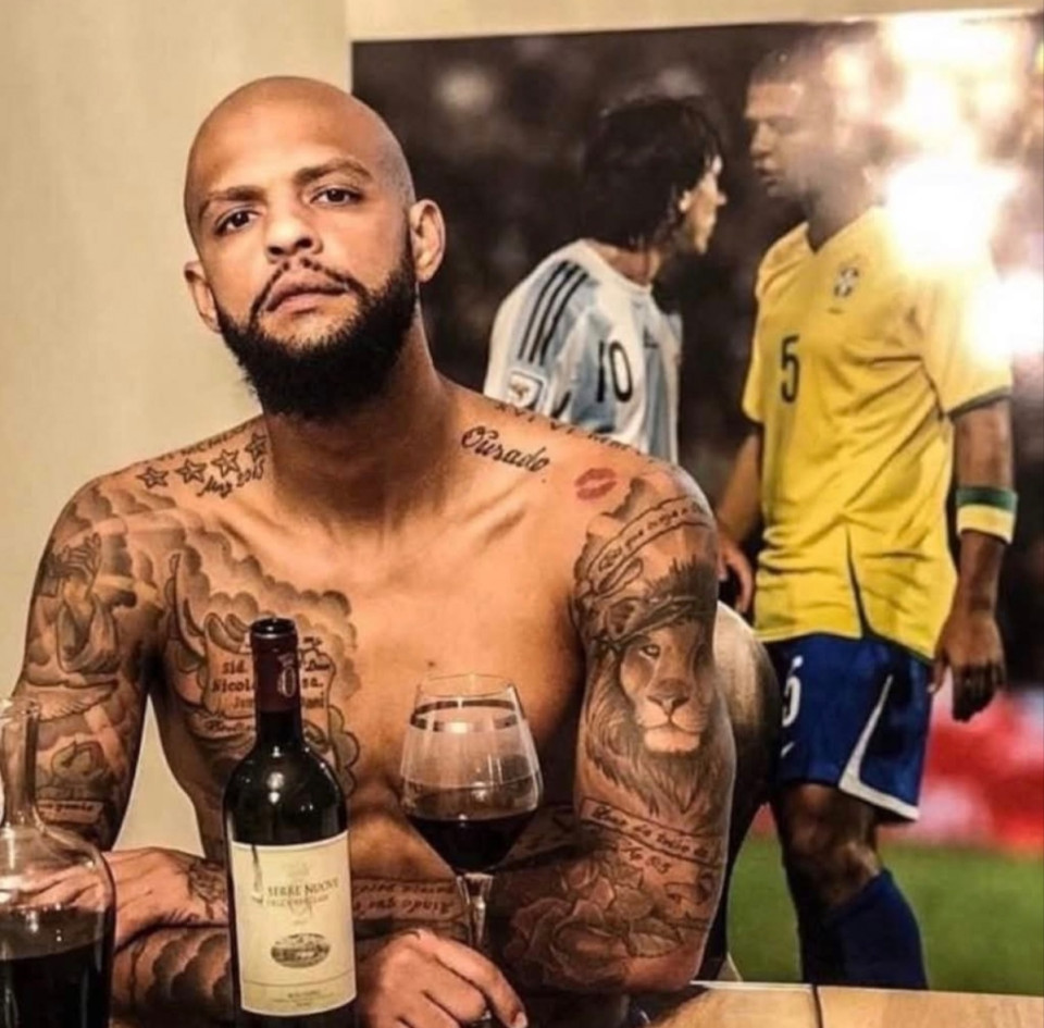 Felipe Melo: „Van egy festményem Messiről a házamban, hogy a gyerekeim és az unokáim láthassák, hogy játszottam ellene.”„Ő a legjobb játékos, akivel valaha szembenéztem, és természetes, hogy sok brazil szereti őt. Ő egy példakép mindenki számára.”