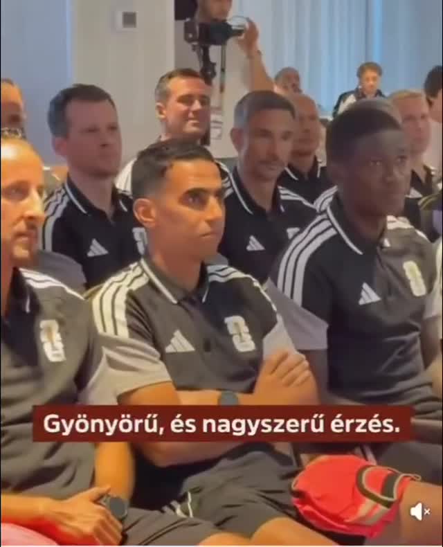 A játékvezető is ember: Slavko Vincic elsírta magát, miután kiderült, ő vezeti a vb-döntőt. ❤️  📹 FIFA
