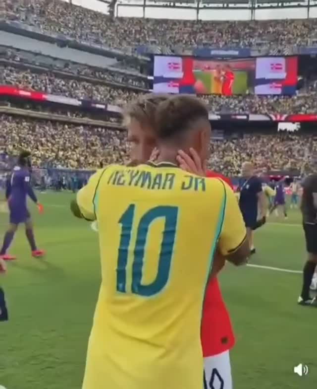 Neymar a meccs után bocsánatot kért a norvég játékosoktól a viselkedése miatt.