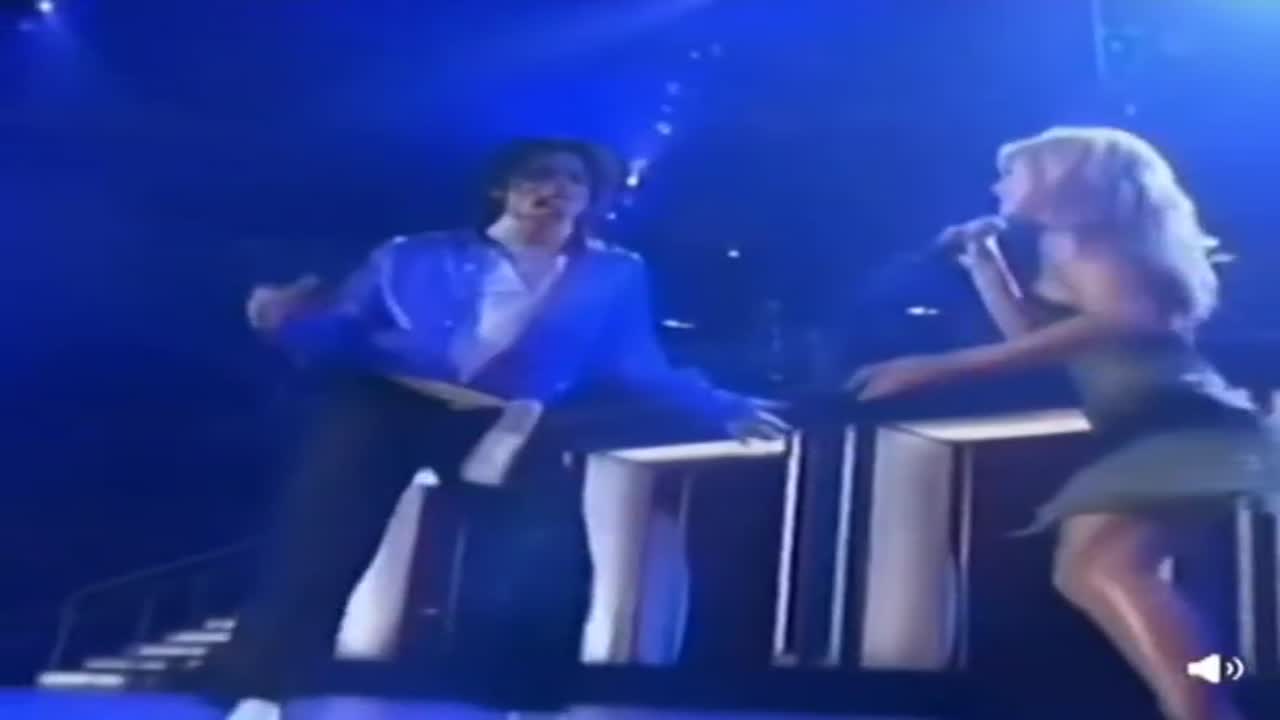 A poptörténelem egyik legepikusabb pillanata